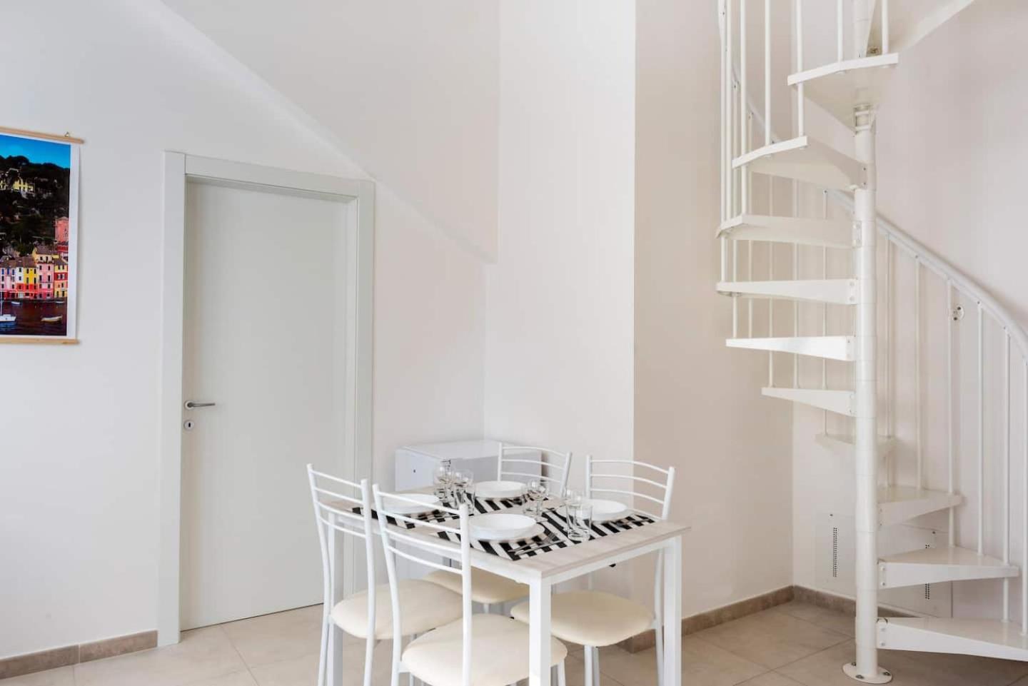 8 Lofts - Apartments - 1 La Spezia Bagian luar foto