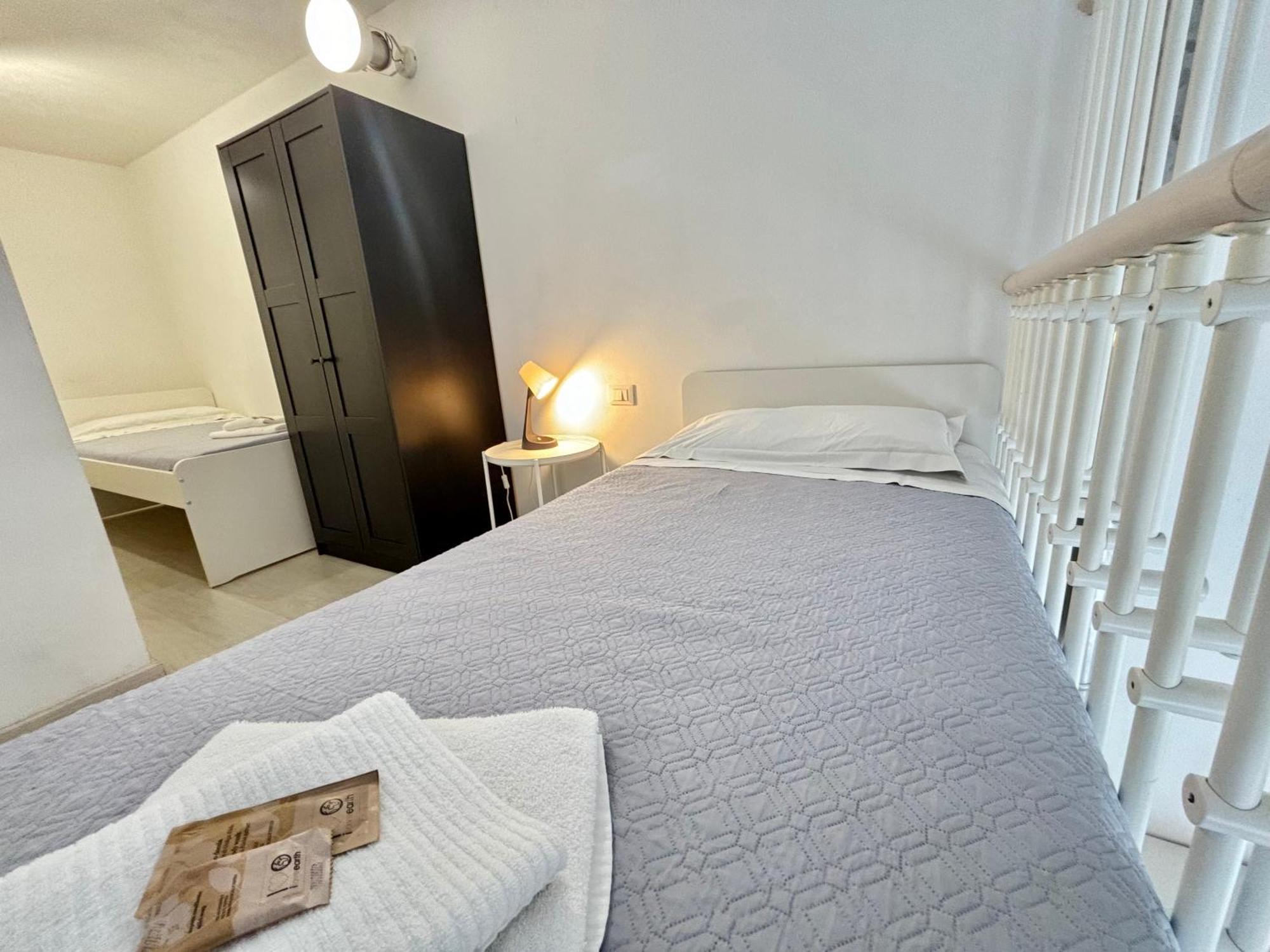 8 Lofts - Apartments - 1 La Spezia Bagian luar foto
